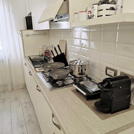 Alloggio Turistico Giulietta E Romeo - Intero Appartamento - Villafranca Di Verona, Zimmer, Holiday Rooms Εξωτερικό φωτογραφία