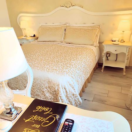 Alloggio Turistico Giulietta E Romeo - Intero Appartamento - Villafranca Di Verona, Zimmer, Holiday Rooms Εξωτερικό φωτογραφία
